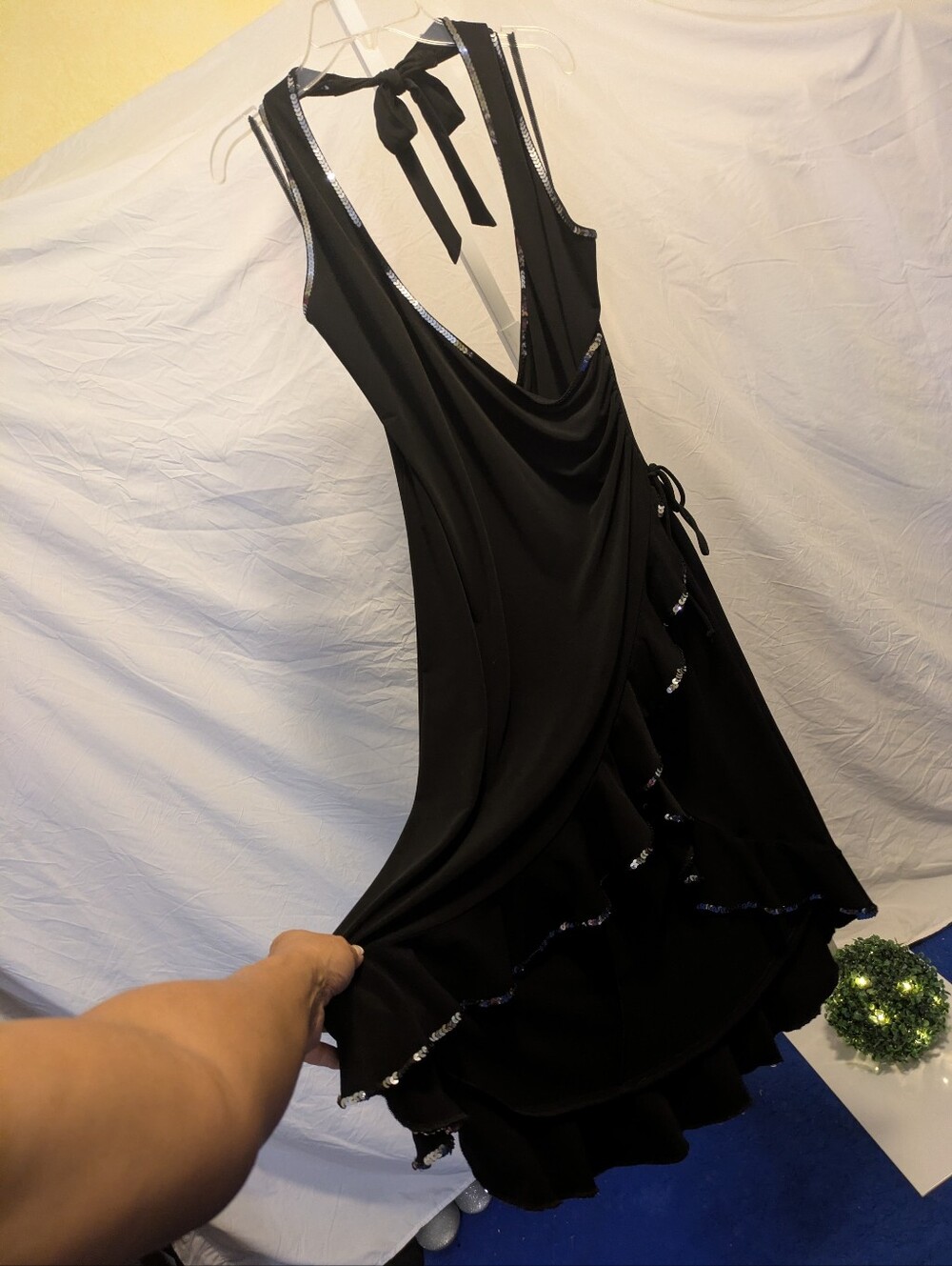 Jump Apparel Y2K Black Halter Sequin Ruffle Midi Dress Size 16 - Picture 7 of 8